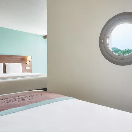 Kyriad Lille - En Baroeul Mons-en-Baroeul