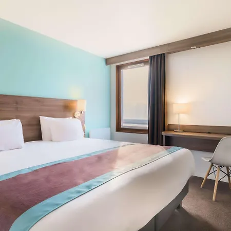 Hotel Kyriad Lille - En Baroeul 3*