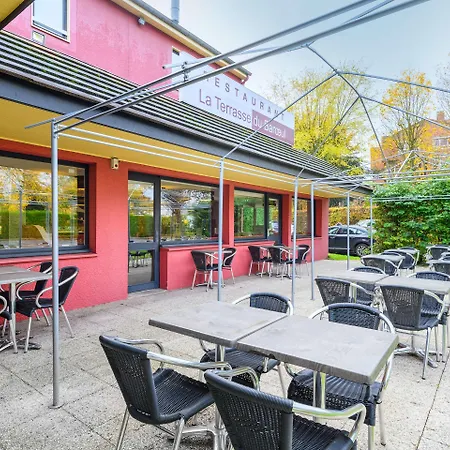 Kyriad Lille - En Baroeul 3*