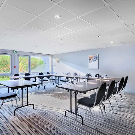 Kyriad Lille - En Baroeul 3* Mons-en-Baroeul