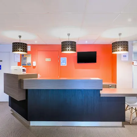 Kyriad Lille - En Baroeul Hotel