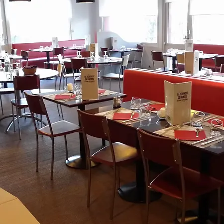 Kyriad Lille - En Baroeul ホテル Mons-en-Baroeul