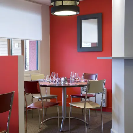 Kyriad Lille - En Baroeul