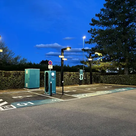 Kyriad Lille - En Baroeul ホテル Mons-en-Baroeul