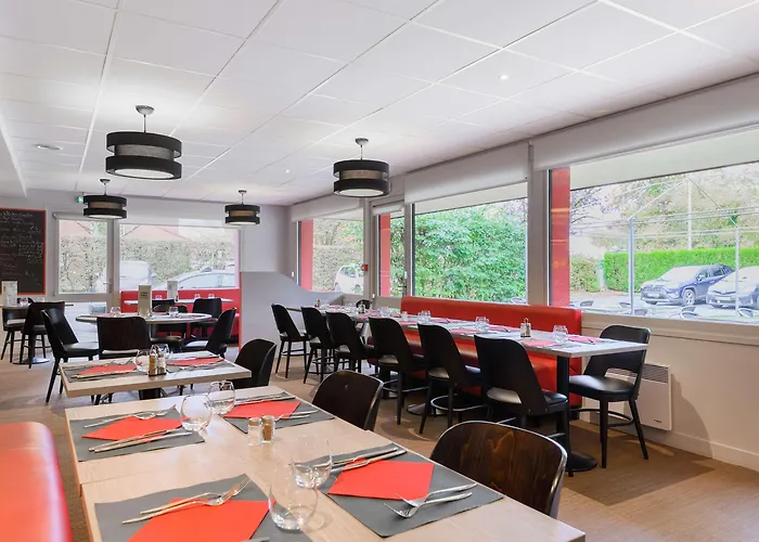 Kyriad Lille - En Baroeul 酒店 蒙桑巴勒尔