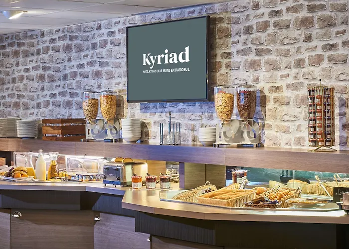 Kyriad Lille - En Baroeul 3*